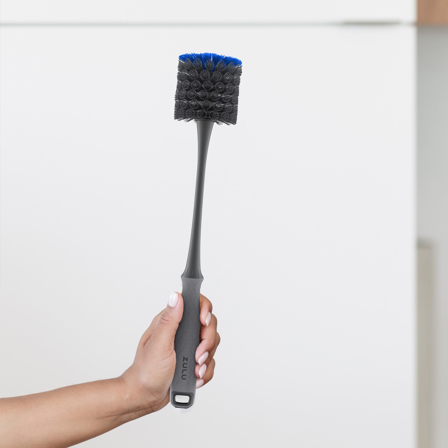 bottle-and-straw-cleaning-brush-set-g1 Zulu_Bottle_Brush_Holding.jpg