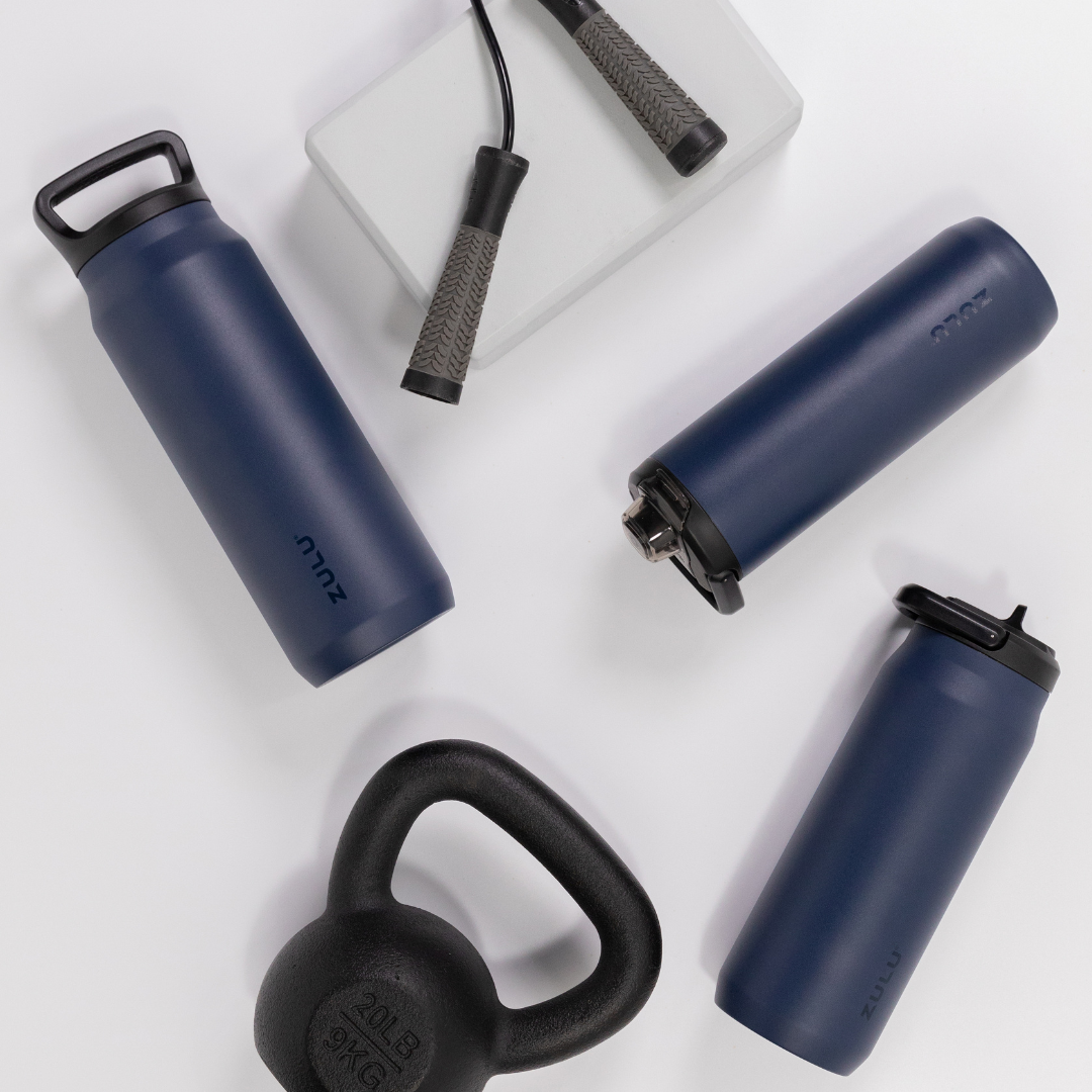 base-stainless-steel-bottle-with-three-lids-o9 zulu_base_navy_1_833e5a5b-ef76-4a12-bb70-abb75cbc2014.png